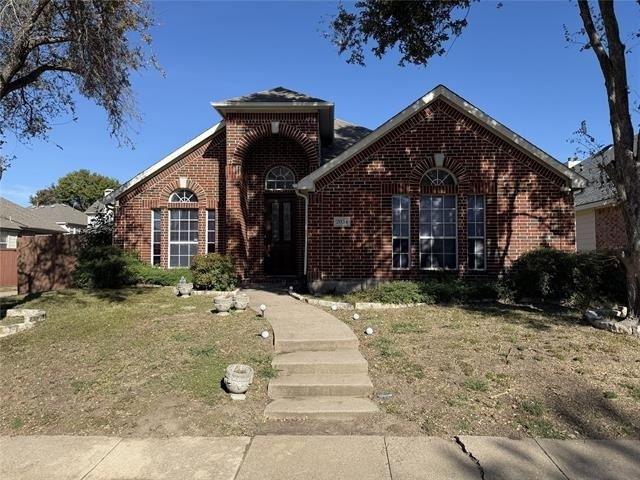 2034 Wimbledon Drive - Photo 0