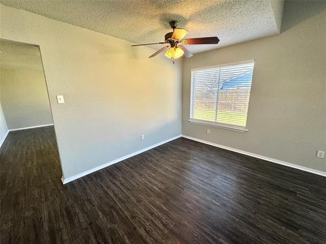 2508 S Center Street S - Photo 2