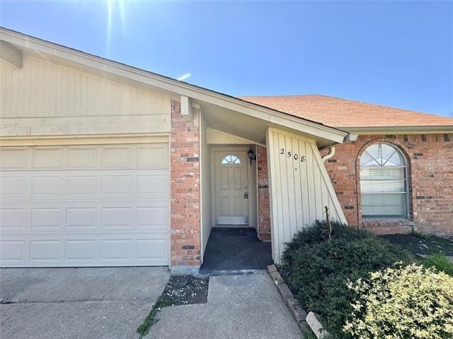 2508 S Center Street S - Photo 1