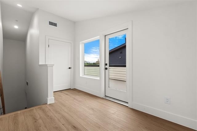 2203 Hondo Avenue - Photo 34
