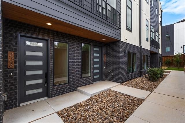 2203 Hondo Avenue - Photo 1