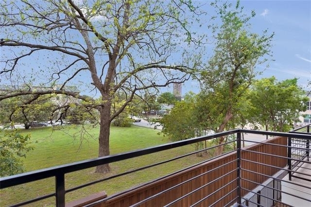 4620 Munger Avenue - Photo 7