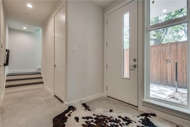 4620 Munger Avenue - Photo 4