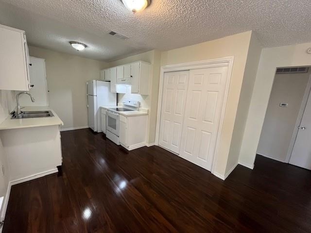 8127 Stonehurst Street - Photo 2