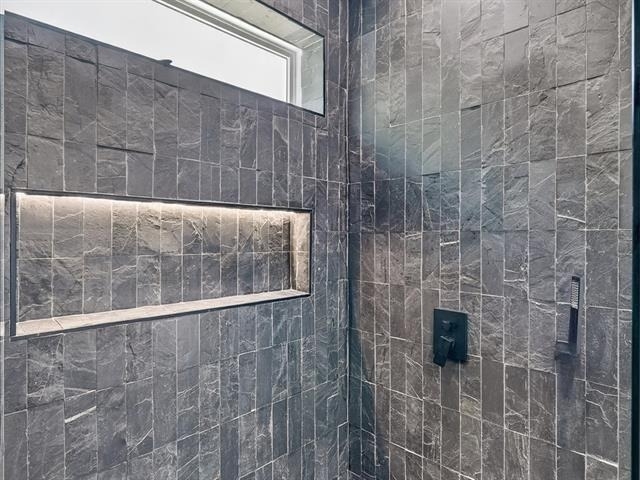 1941 Glenmore Avenue - Photo 20