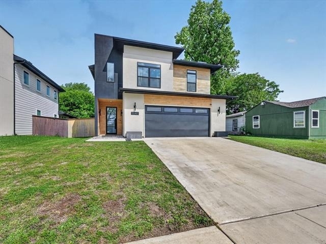 1941 Glenmore Avenue - Photo 1