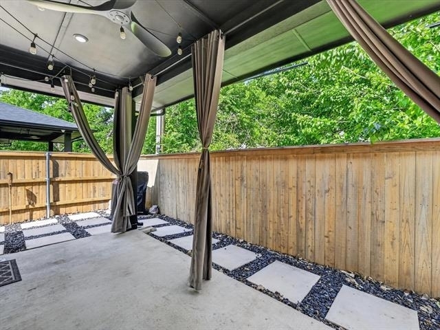 1941 Glenmore Avenue - Photo 29
