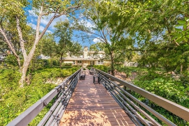 10534 Royal Springs Drive - Photo 12