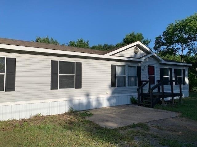 95 Janice Drive - Photo 1