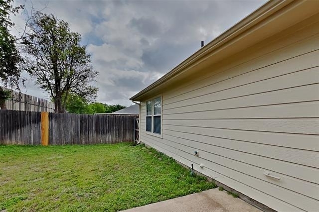 1016 Silver Spur Lane - Photo 16