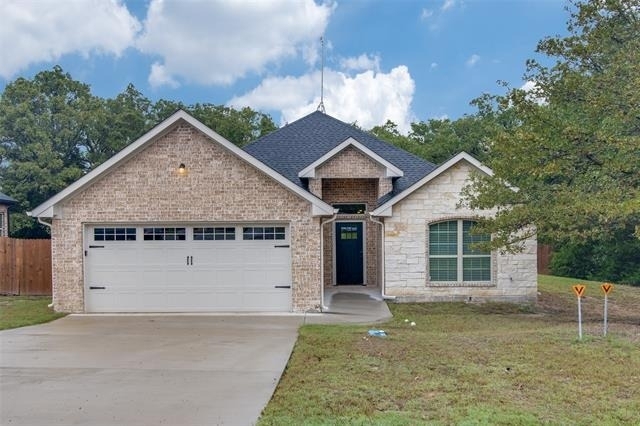 2734 Waters Edge - Photo 0