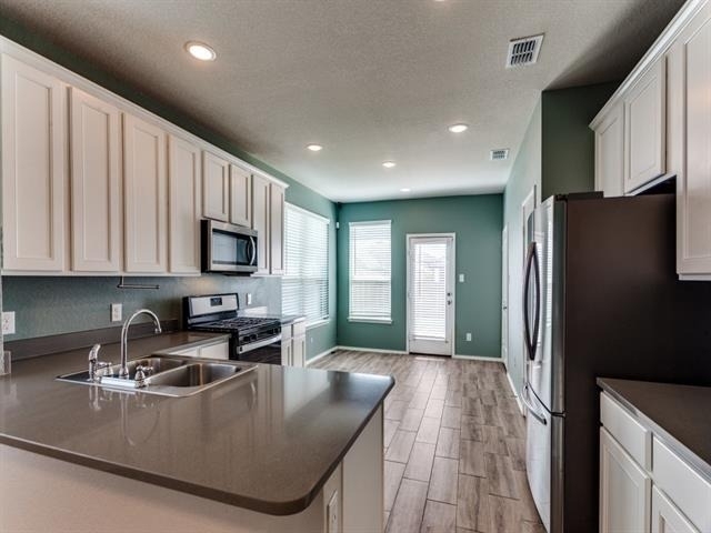 2804 Bursera Lane - Photo 3