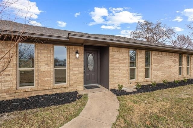 3327 Carriage Circle - Photo 5