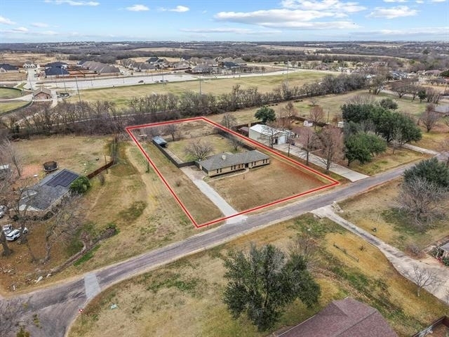 3327 Carriage Circle - Photo 1