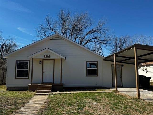 210 Reta Street - Photo 0