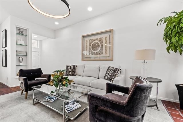 4006 Holland Avenue - Photo 4