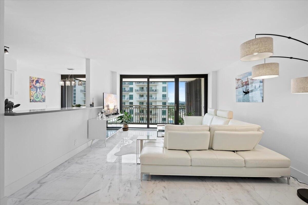 3400 N Ocean Drive - Photo 2