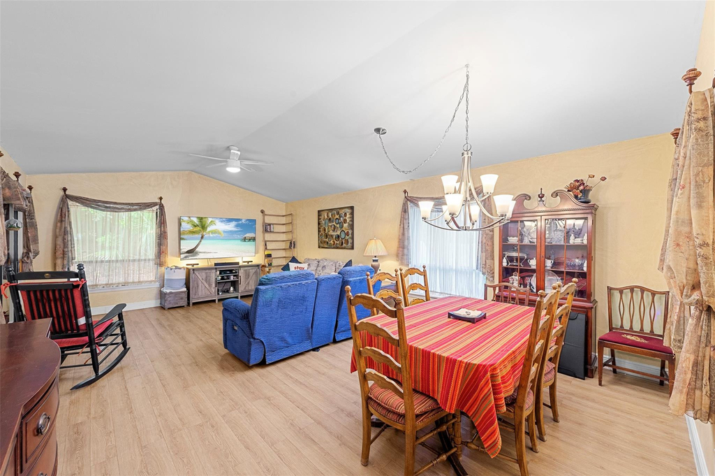 6809 Se Yorktown Drive - Photo 18
