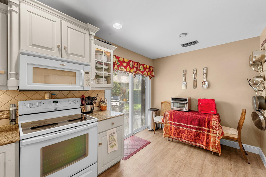 6809 Se Yorktown Drive - Photo 8