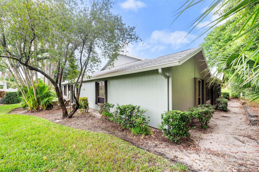 6809 Se Yorktown Drive - Photo 23