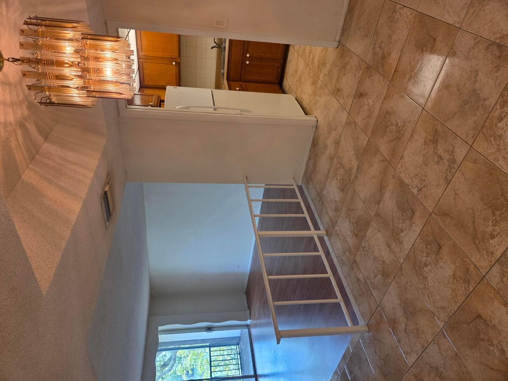 3720 Inverrary Drive - Photo 8