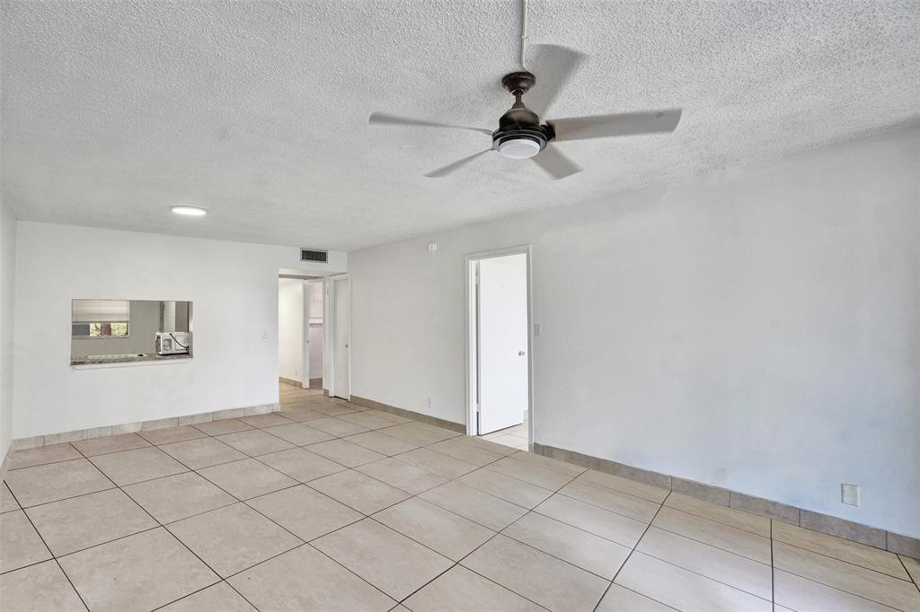 9440 Poinciana Place - Photo 15
