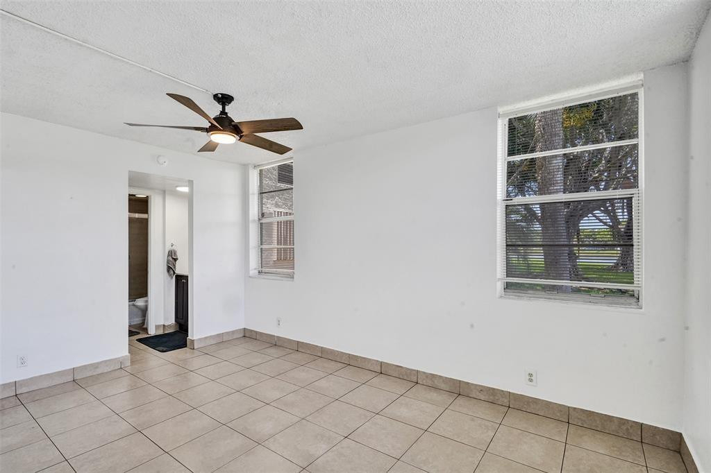 9440 Poinciana Place - Photo 7