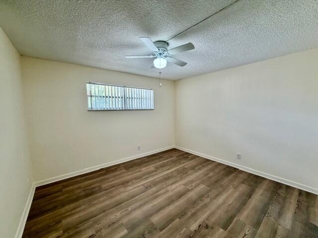 8940 S Hollybrook Boulevard - Photo 5