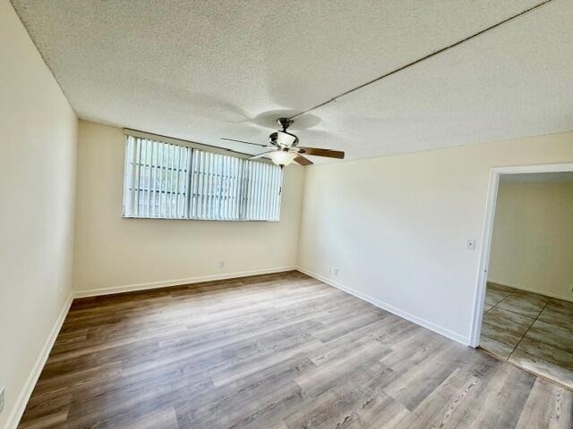 8940 S Hollybrook Boulevard - Photo 14