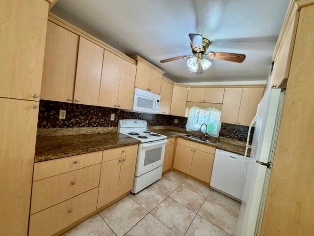 8940 S Hollybrook Boulevard - Photo 12