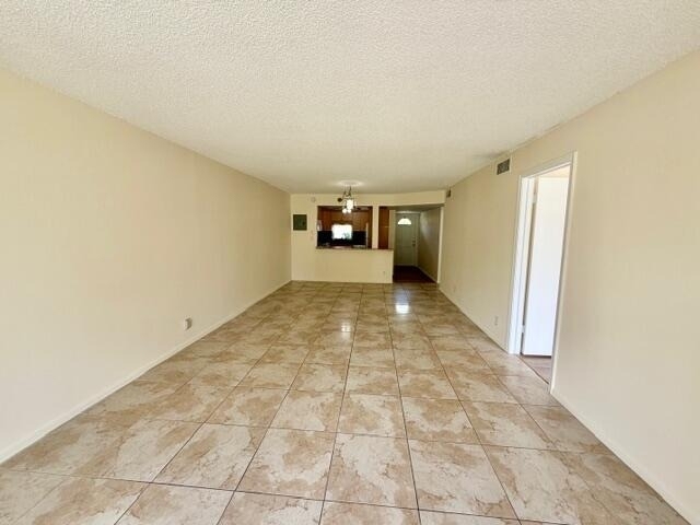8940 S Hollybrook Boulevard - Photo 7