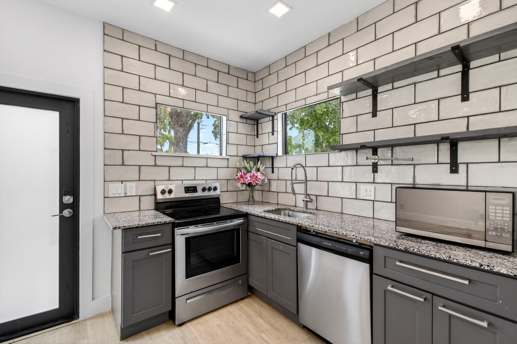 517 Nw 1st Street - Photo 22
