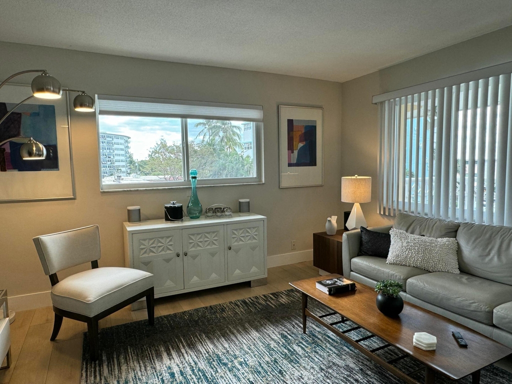 3201 Ne 29th Street - Photo 22