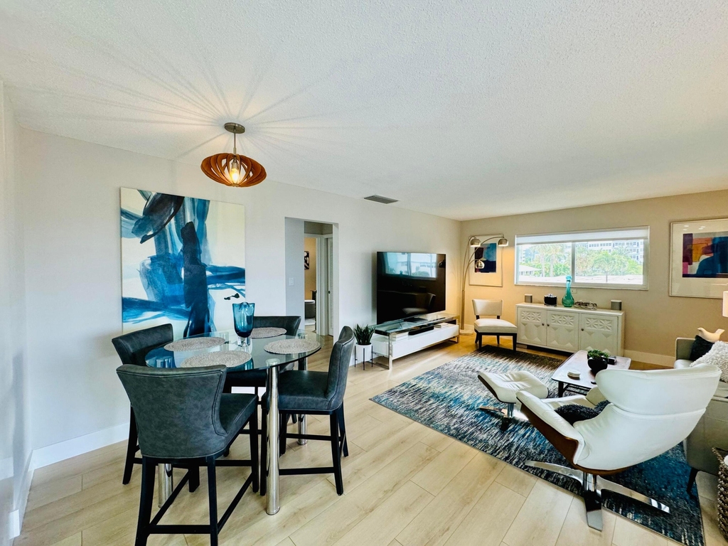 3201 Ne 29th Street - Photo 9