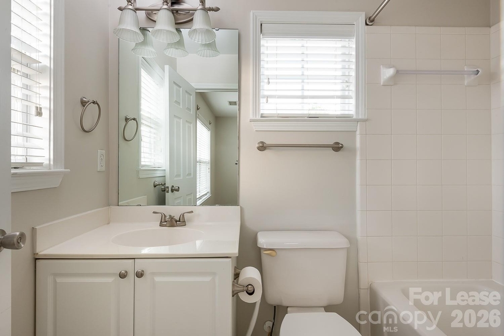 206 S Cedar Street - Photo 6