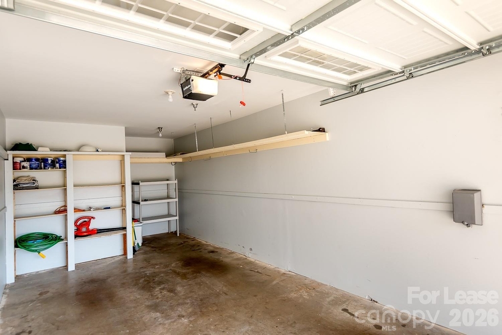 206 S Cedar Street - Photo 8