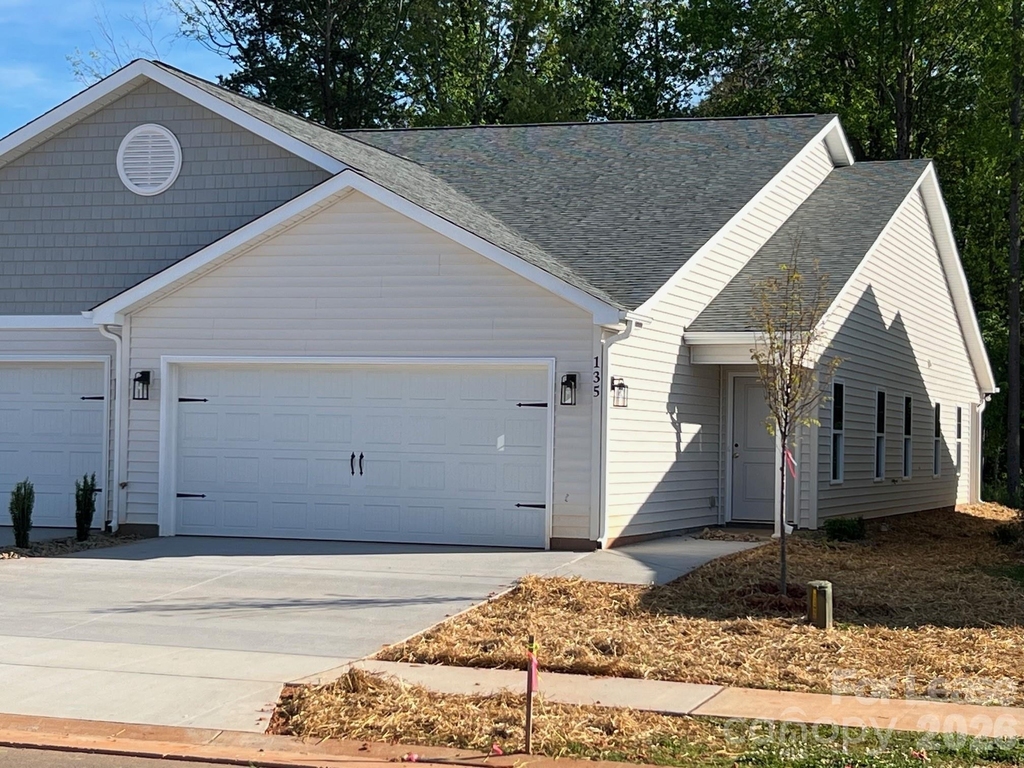 135 Brawley Villas Place - Photo 0