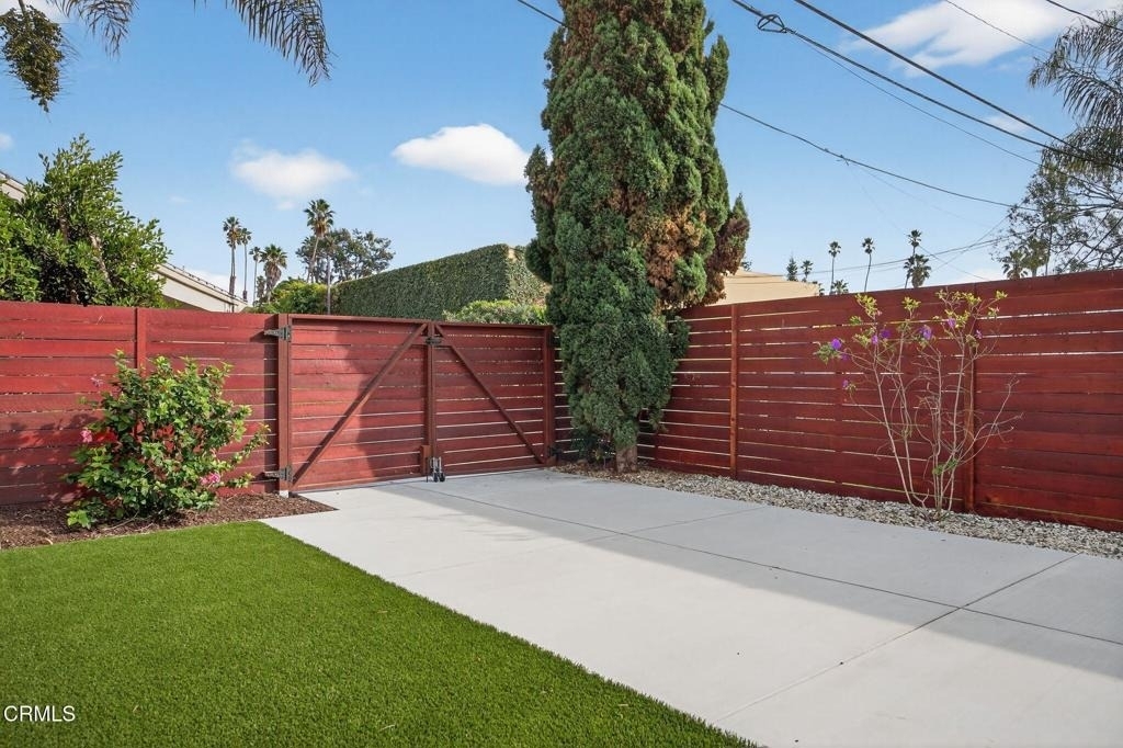 201 S Olive Street - Photo 29