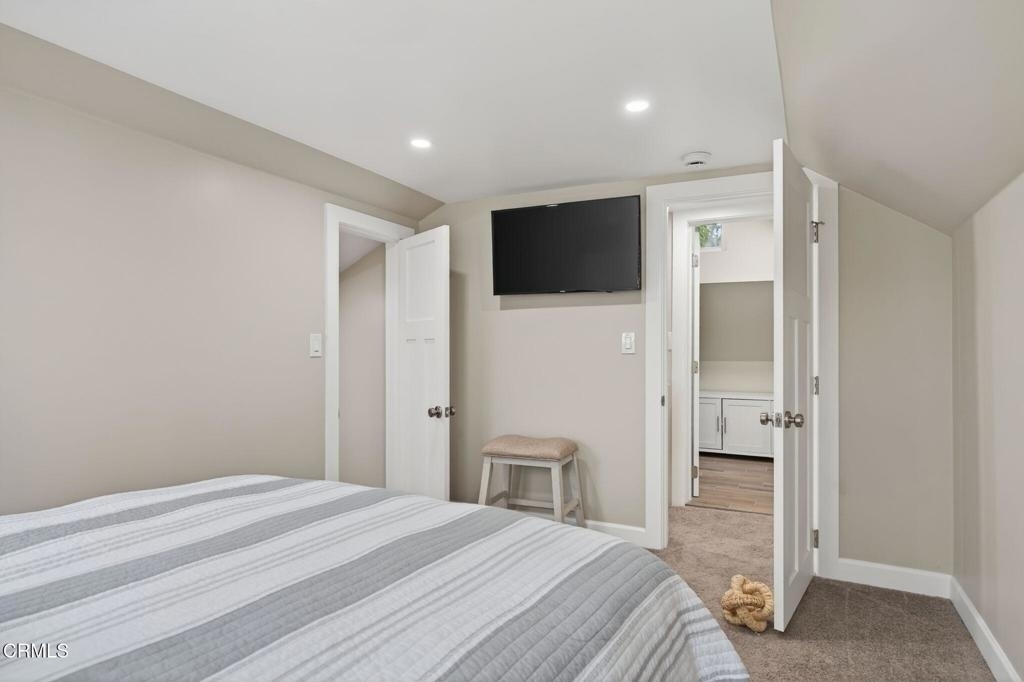201 S Olive Street - Photo 21