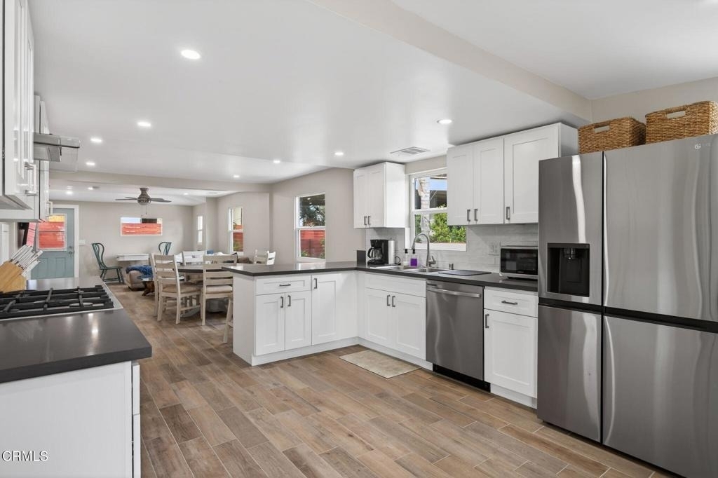 201 S Olive Street - Photo 8