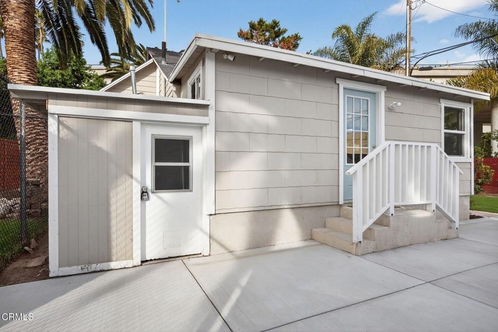 201 S Olive Street - Photo 35