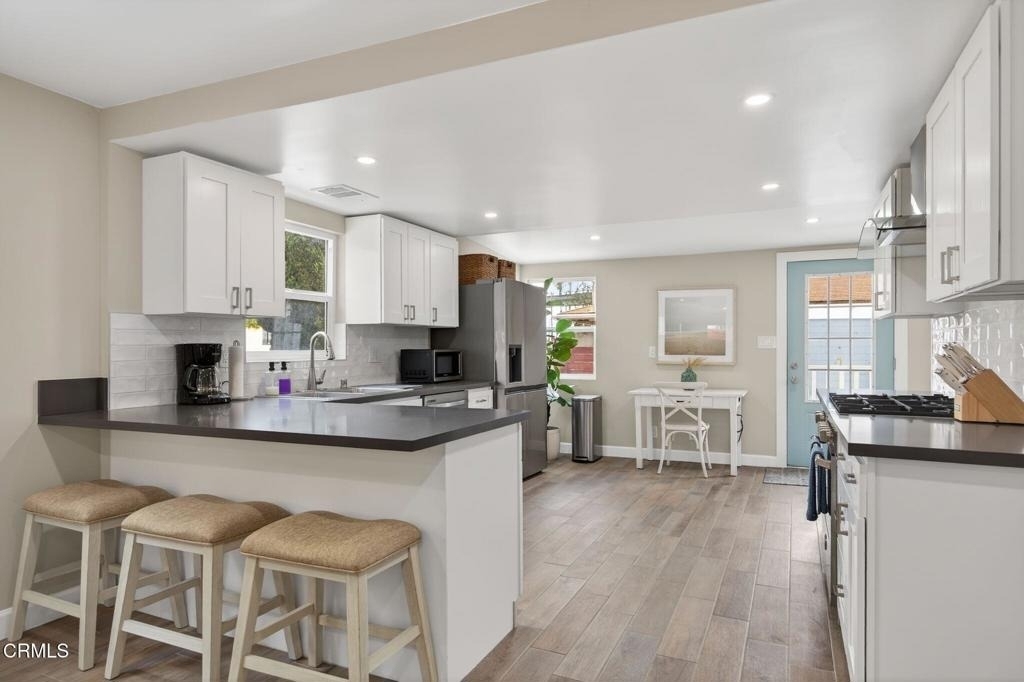 201 S Olive Street - Photo 4