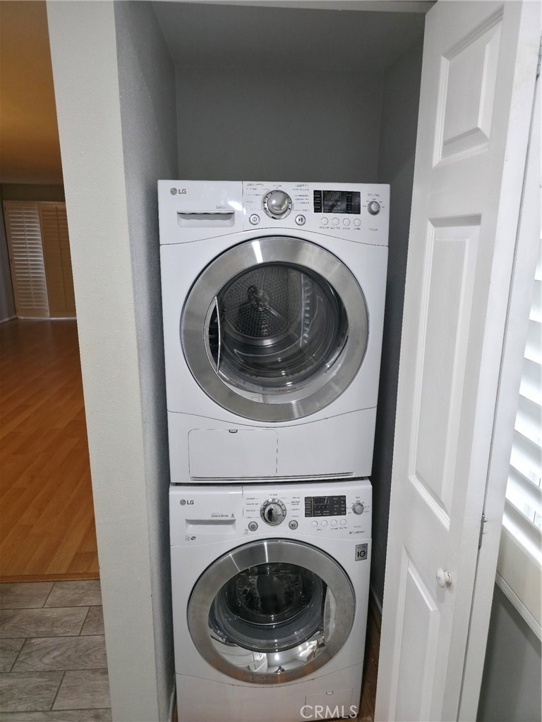 4558 Willis - Photo 5
