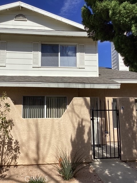 39225 10th Street W - Photo 14