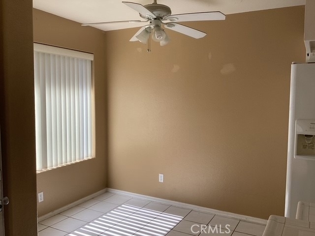 39225 10th Street W - Photo 4