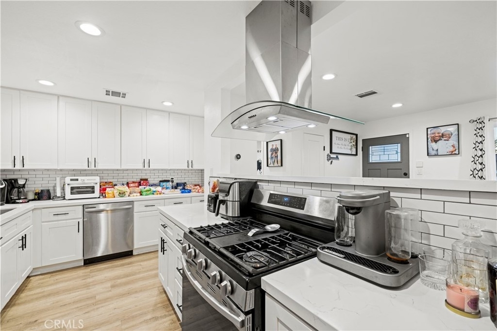 467 Susan Ave - Photo 7