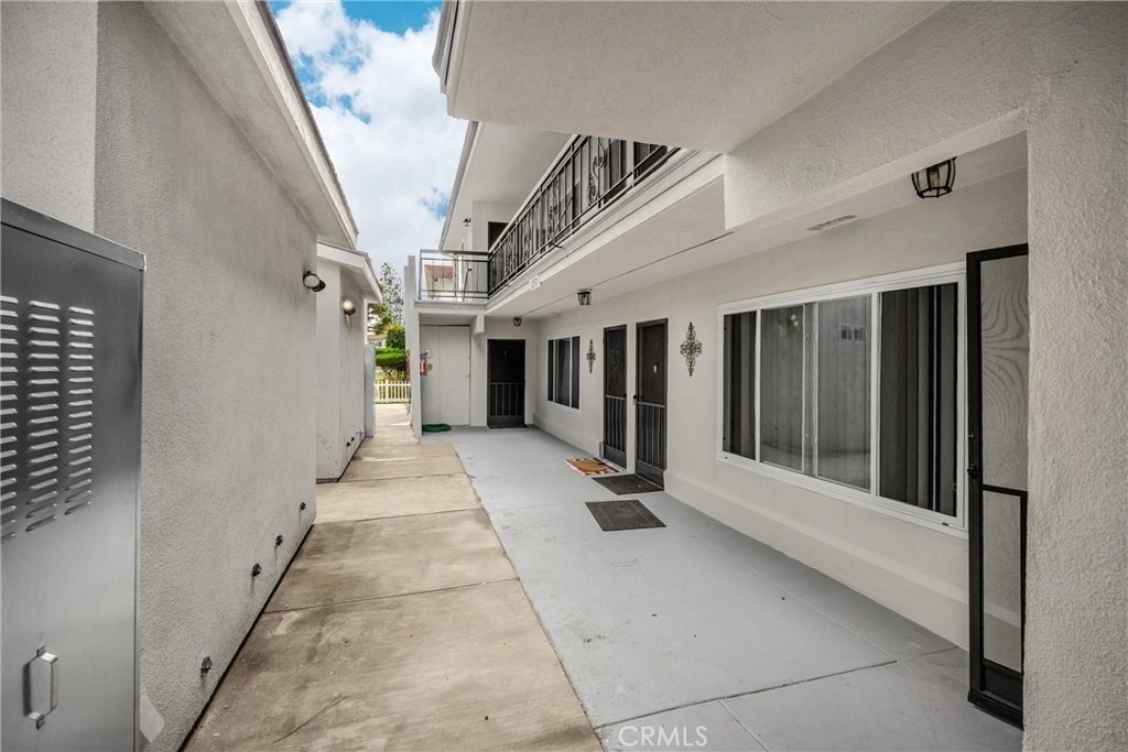 12571 Kensington Lane - Photo 7