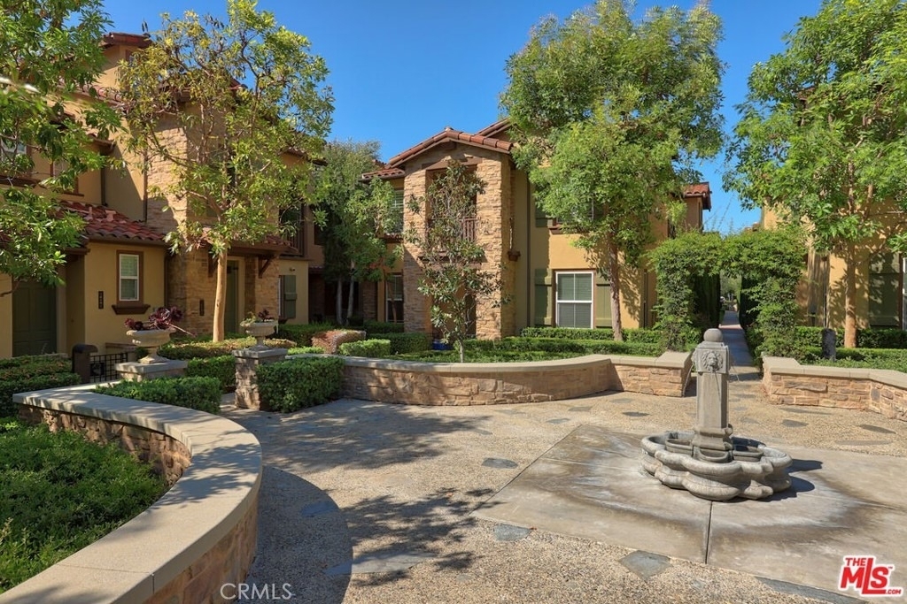 211 Danbrook - Photo 16