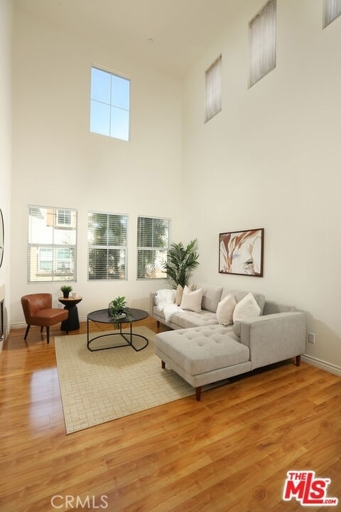 211 Danbrook - Photo 10