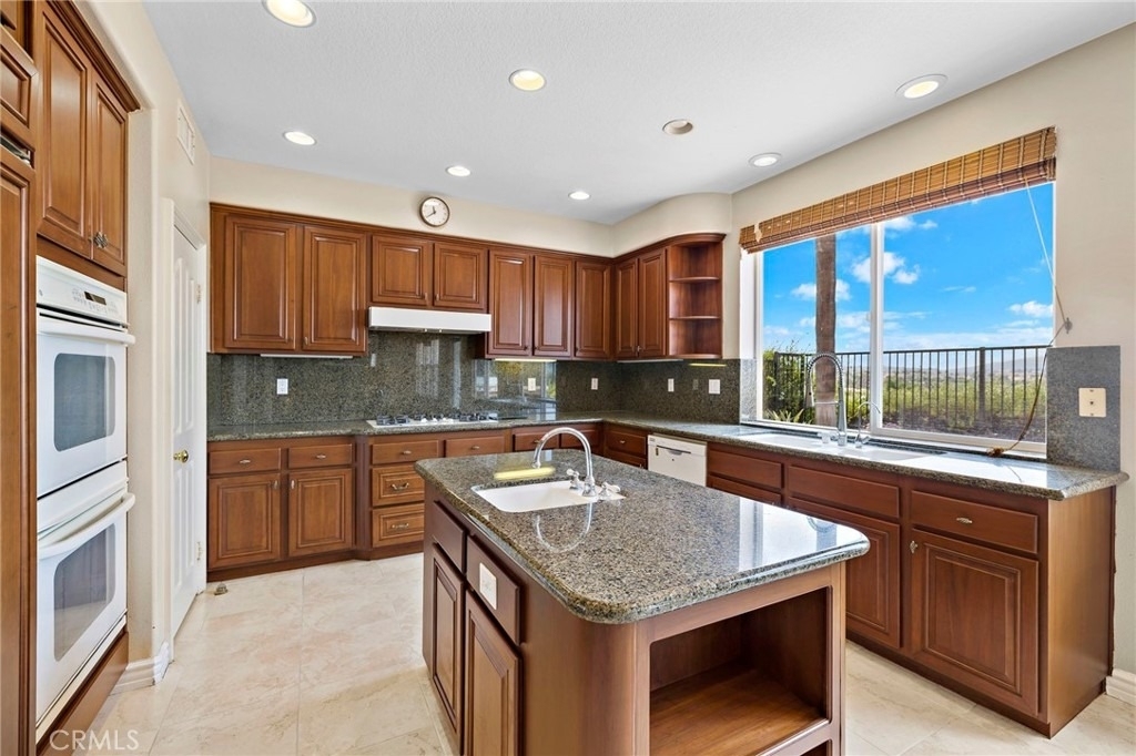 27731 Daisyfield Drive - Photo 8